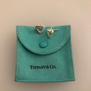 Tiffany & Co Heart Link Stud earring